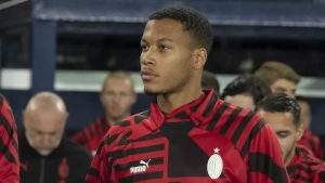 Nyukasl va Malik Tiav shartnoma shartlarida kelishdi