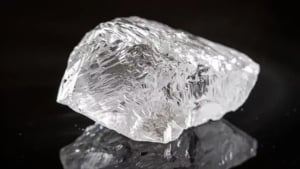 A huge 340-carat diamond was found in Russia
