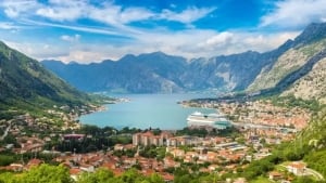 Для граждан Узбекистана требуется виза для въезда в Черногорию