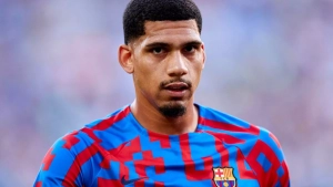 Ronald Araujo iyulda 65 million yevroga xarid qilinadi