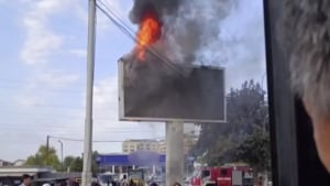 Toshkentda elektron reklama peshtaxtasi yondi