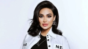 Детская мечта Мунисы Ризаевой сбылась на сцене