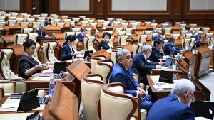 Senat inson huquqlarini himoya qilishga oid qonunni muhokama qildi