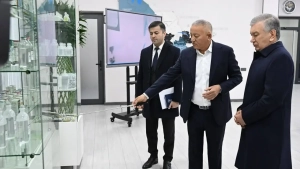 President reviewed the medicine manufacturing project in Sirdarya