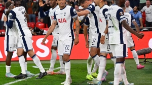 Tottenhem Maksim Estevni himoyaga oladi