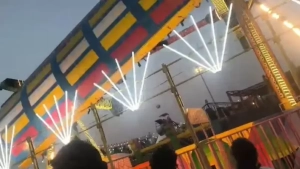 Accident occurred due to the collapse of an attraction at the fair in Delhi