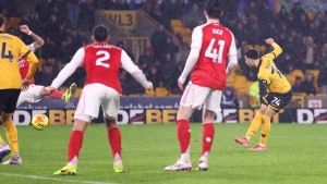 Arsenal's Draw: The Championship Race Intensifies