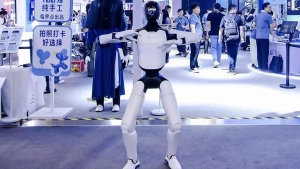 Xitoyda yangi odamsimon robotlar va zamonaviy texnologiyalar namoyish etildi