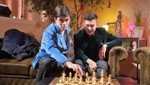 Nodirbek Abdusattorov va Javohir Sindorov nufuzli shaxmat turnirida qatnashmoqda