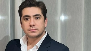 Actor Shokhrukh Hamdamov revealed the story of how he met his wife