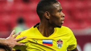 Farinya is said to be able to move to the "Pari NN" club