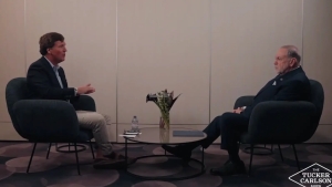 Taker Karlson va Hakabi o‘rtasida Isroil borasida keskin bahs.