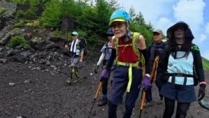 102-летний японский рекордсмен, поднявшийся на гору Фудзи