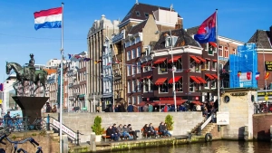 Five ministers resigned in the Netherlands