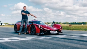 Ben Collins breaks the Top Gear record with Prague Bohemia