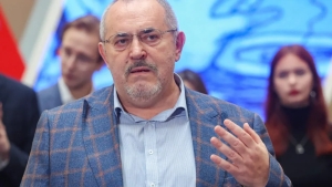 Rossiyalik siyosatchi Boris Nadejdin Moskvada politsiya tomonidan ushlandi