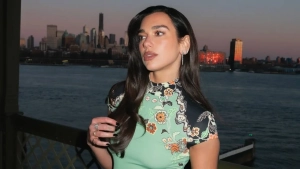 Dua Lipa mualliflik huquqi buzilgani uchun «Samsung»ni sudga berdi