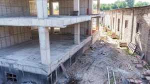 Toshkentda 59 noqonuniy qurilish faoliyati to‘xtatildi