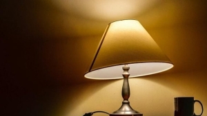 Singapore Scientists Create a Device That Generates Electricity from Air and Heat