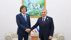 Mirziyoyev Turkmanistonda mintaqaviy hamkorlikni mustahkamladi