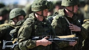 Yevropa davlatlari Ukrainaga harbiy yordam yuborishga tayyorlanmoqda