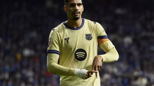 Araujo Barselonada faoliyatini davom ettiradi