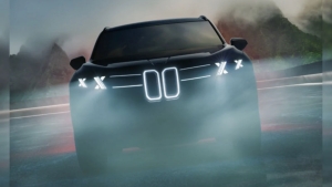 BMW kompaniyasi yangi avlod krossoverining ilk tasvirlarini namoyish etdi