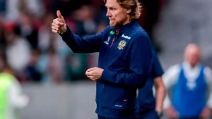 Stepanov: Karpin o‘z futbolimizni o‘ynashni aytdi