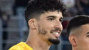 Amorim chose Bayindir in the Manchester derby