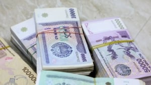 O‘zbekistonda oylik maoshlar 19 foizga oshdi