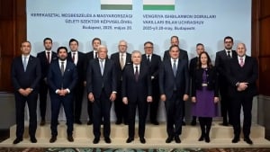 Shavkat Mirziyoyev met with Hungarian businessmen