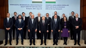 Shavkat Mirziyoyev met with Hungarian businessmen