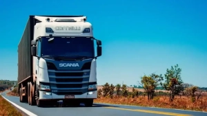 Yuk mashinalari uchun yangi tariflar O‘zbekistonda joriy etildi