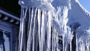 Snowfall on roofs in Russia claimed the lives of 9 people