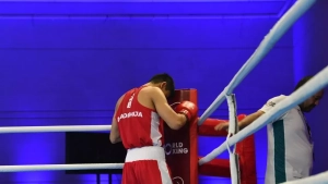 In the boxing World Cup, two of our ten boxers "came up dry"...