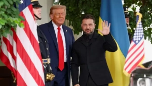 Zelenskiy AQShda tinchlik ramzi kostyumda uchrashdi