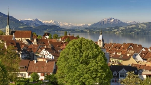 Dubai's status as an international investment hub is at risk