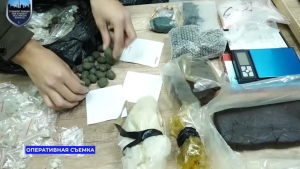 Gulistonda narkolaboratoriya fosh etildi, 1,8 mlrd so‘mlik moddalar topildi