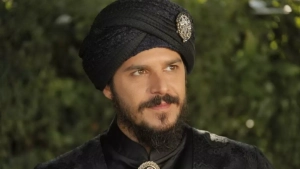 Mustafoning soqoli taxt uchun tahdid bo‘ldi