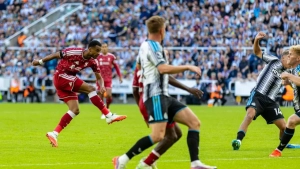Nyukasl «Liverpul»ga 2:2 durang bilan taklif qildi