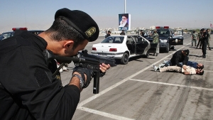 Eron AQSh va Isroil xodimlarini hibsga oldi