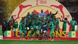 Ashraf Hakimi Declines the Africa Cup of Nations Trophy