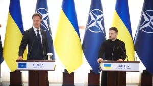 Odessada Ukraina prezidenti va NATO bosh kotibi uchrashdi