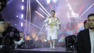 Hasanboy Do'smatov Fights for the Championship Belt in His Bishkek Match