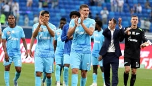 Zenit asosiy tarkibida ikki rossiyalik futbolchi maydonga tushdi