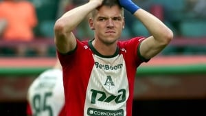 Silyanov Lokomotiv bilan shartnomani uzaytirdi