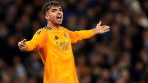 Real Madrid is developing serious plans to renew its defensive line