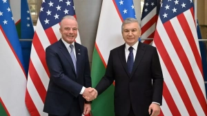 Mirziyoyev bought 22 airplanes from Boeing