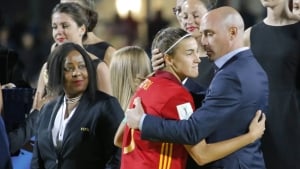 Rubiales was attacked with eggs at the book presentation