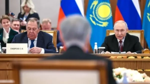 Putin Yevrosiyo iqtisodiy ittifoqi sammitida milliy valyutalardan foydalanish muhimligini ta'kidladi